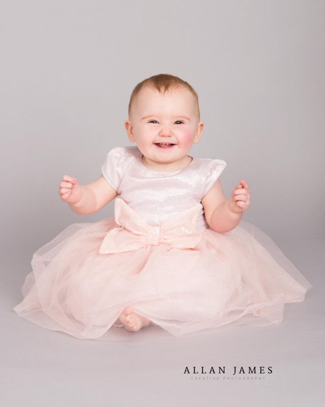 Children's-toddler-photographer-Cardiff-Swansea-Cowbridge-Bridgend-Pontyclun (2)